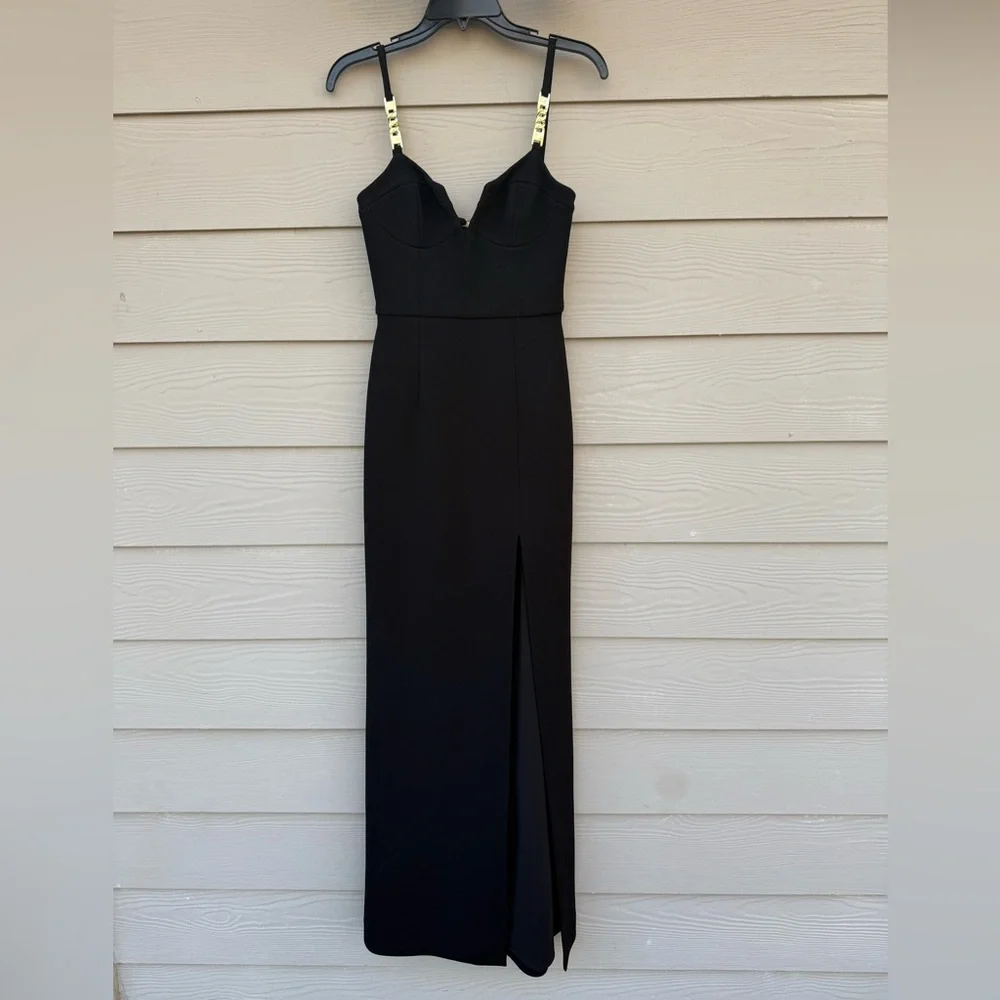 REBECCA VALLANCE
Piero Chain-Strap Column Maxi Dress - Picture 6 of 15